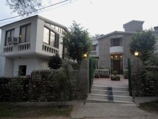 Siswan Jungle Lodge Baddi Exterior photo